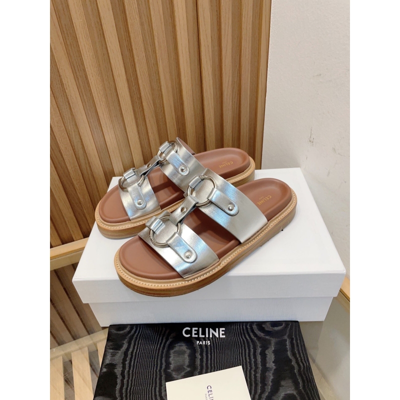 Ce**e slippers
